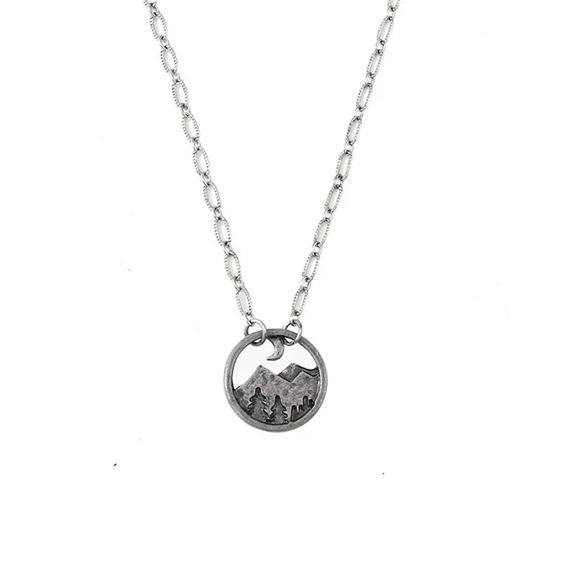 Vintage Mountain Forest Pine Tree Necklace Women Charming Geometric Design Fashion Camping Jewelry Necklaces Travel Souvenir